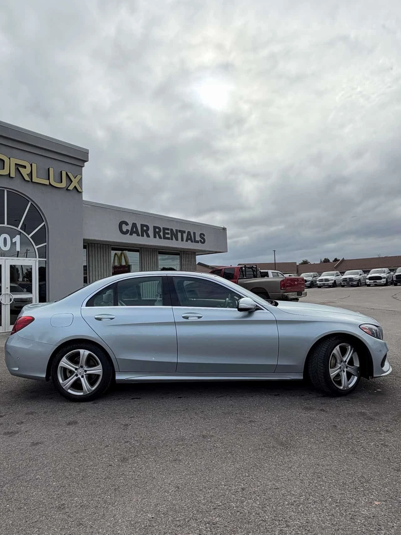 Mercedes-Benz C 400 4MATIC * �������� * BURMESTER * CARFAX *  | Mobile.bg � ����������� 6