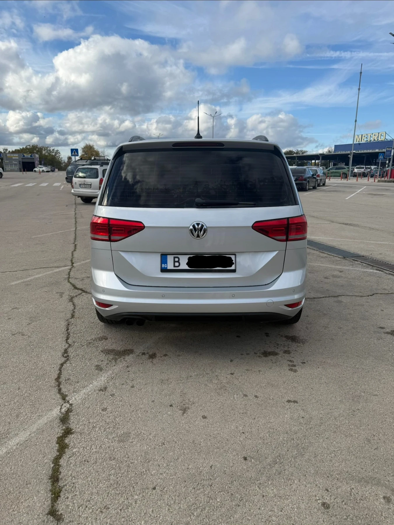 VW Touran 1.4 150 к.с AUTOMAT, снимка 5 - Автомобили и джипове - 56720648