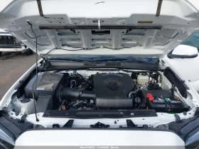 Toyota Tacoma TRD OFF-ROAD, снимка 10
