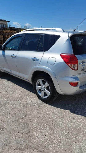 Toyota Rav4 - 4700 € / 9192.40 лв. - 76036674 2