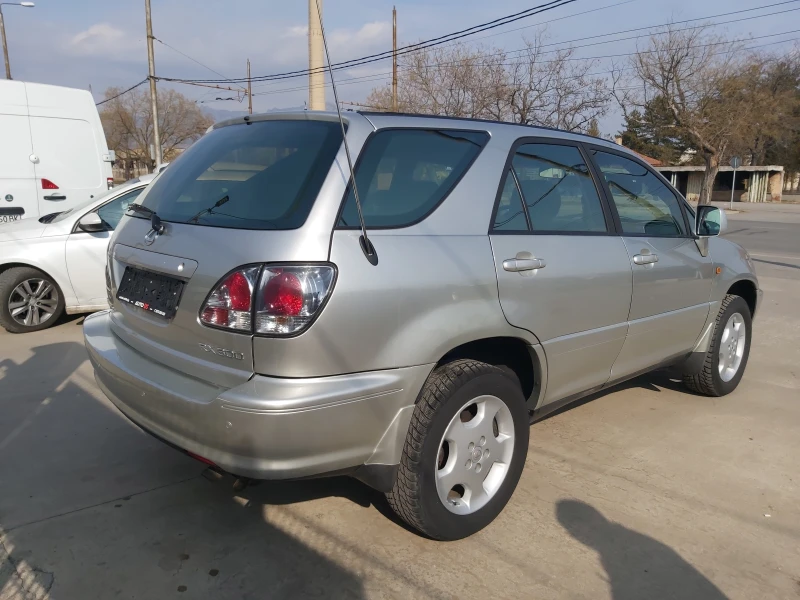 Lexus RX 300 3.0i-Automat-129.000km, снимка 5 - Автомобили и джипове - 49167143