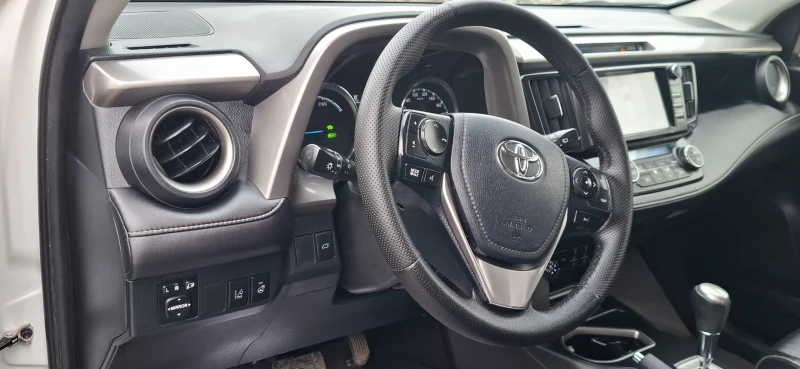Toyota Rav4 2.5 Hybrid 4x4 Full Led  Automat 198kc  Бяла перла, снимка 15 - Автомобили и джипове - 51858582