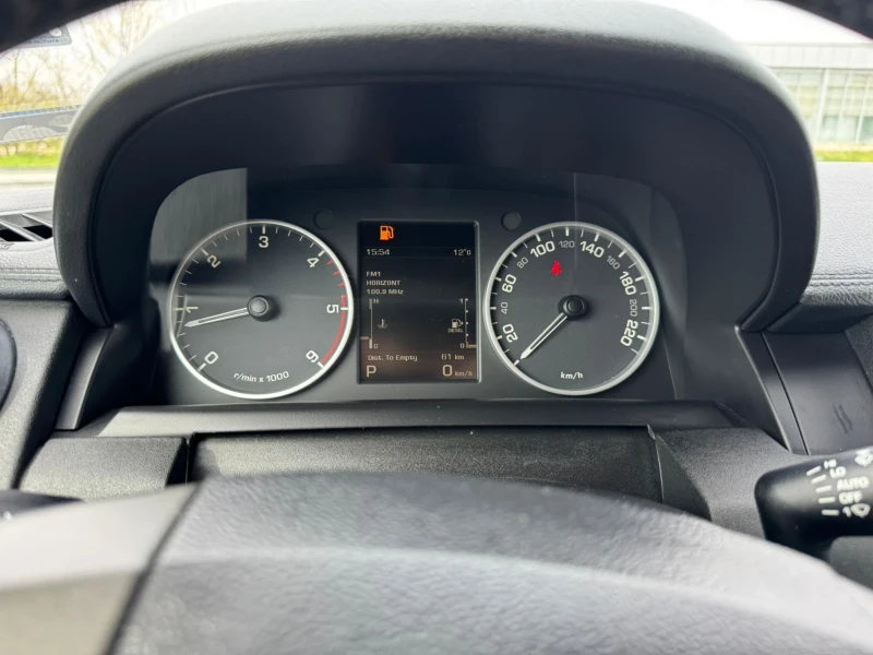 Land Rover Discovery 3.0d, 258k.s., снимка 16 - Автомобили и джипове - 52639778