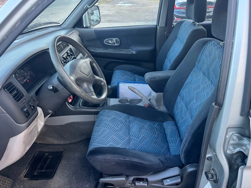 Mitsubishi Pajero sport 2.5 TDI , снимка 9 - Автомобили и джипове - 52886880