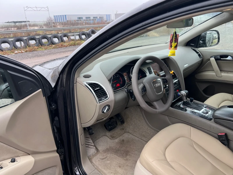 Audi Q7 3.0 Дизел, снимка 12 - Автомобили и джипове - 53306925
