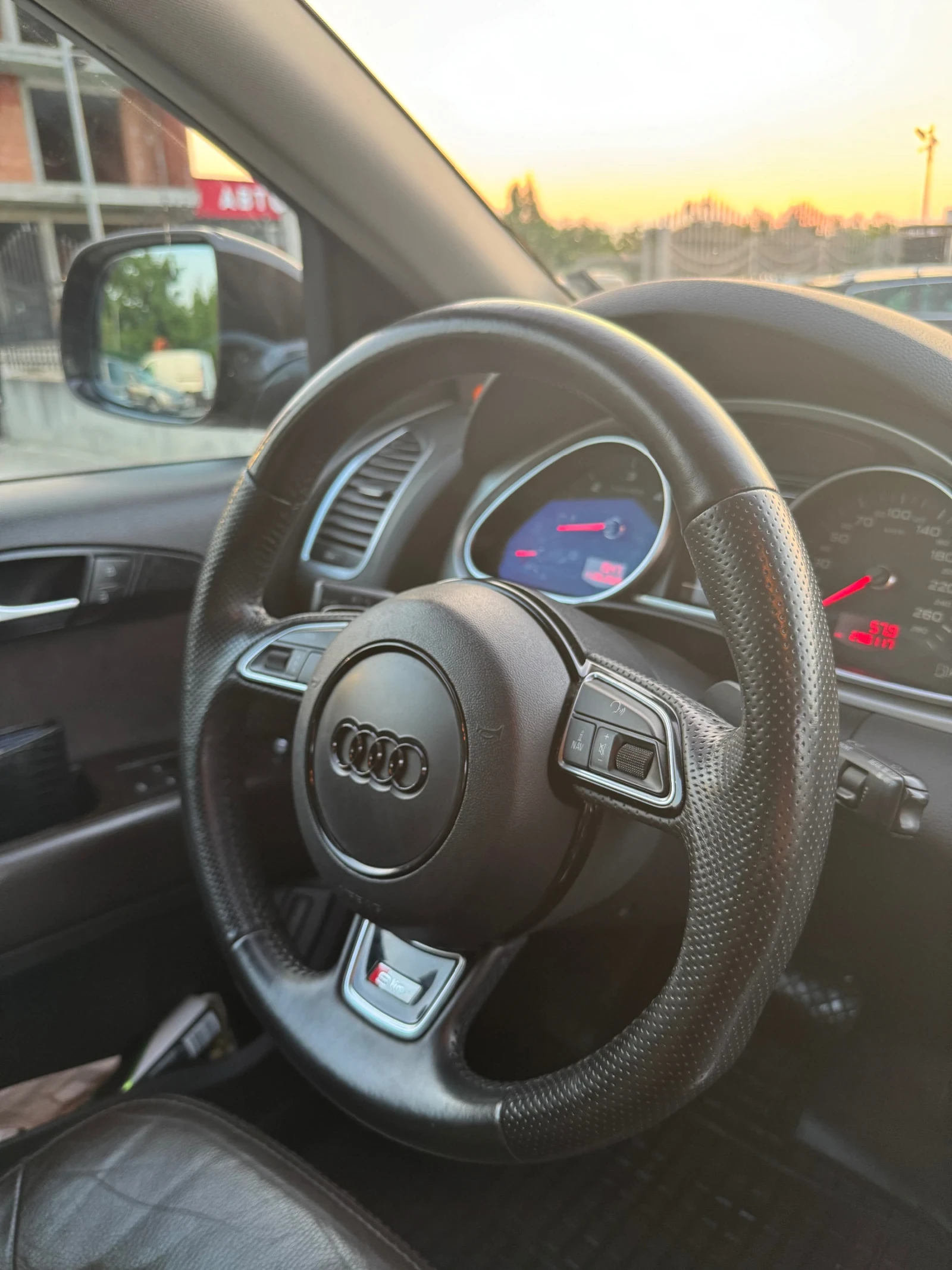 Audi Q7 8скорости - изображение 10
