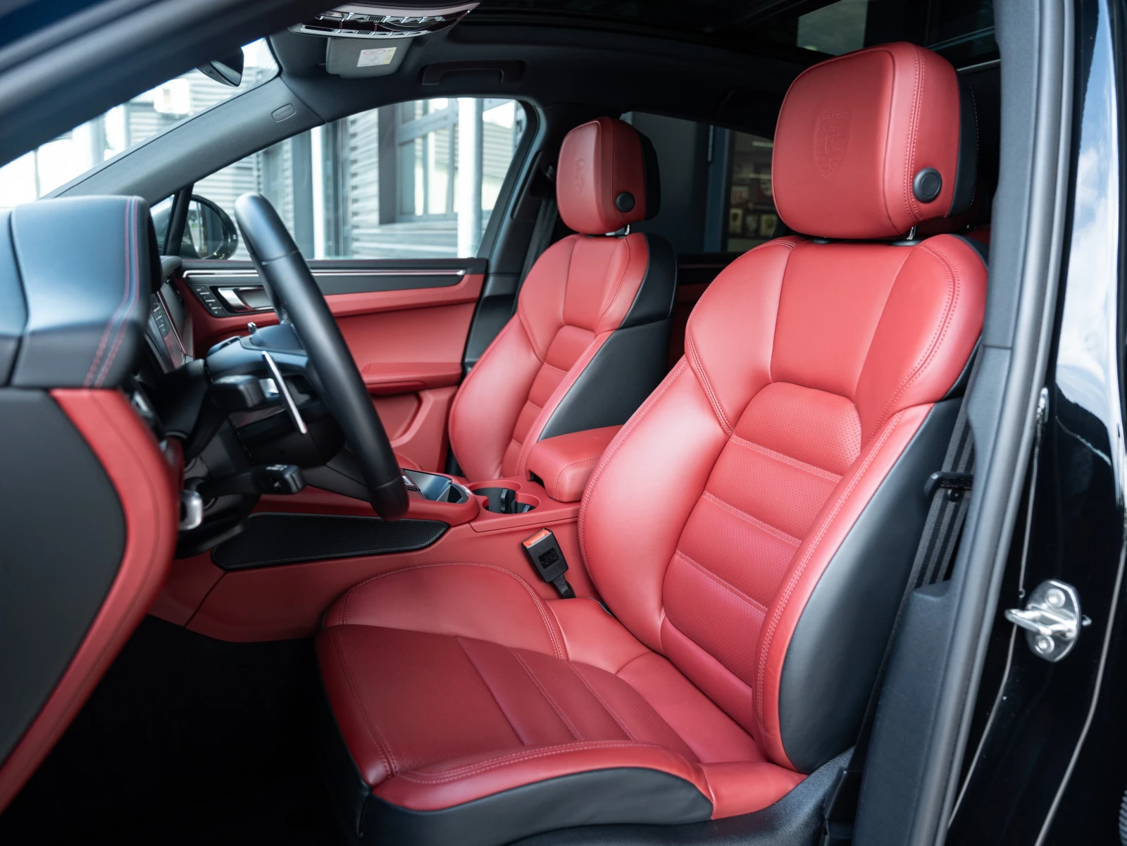 Porsche Macan T - изображение 8