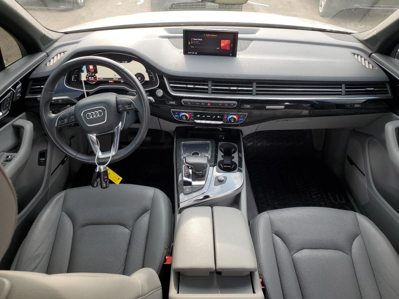 Audi Q7 Premium Plus - изображение 8