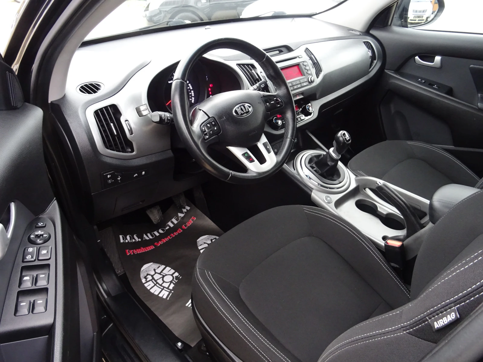 Kia Sportage 1.6 ECO GPL 2WD COOL - изображение 9