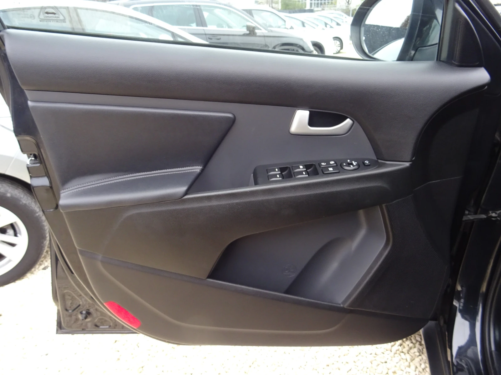 Kia Sportage 1.6 ECO GPL 2WD COOL - изображение 8