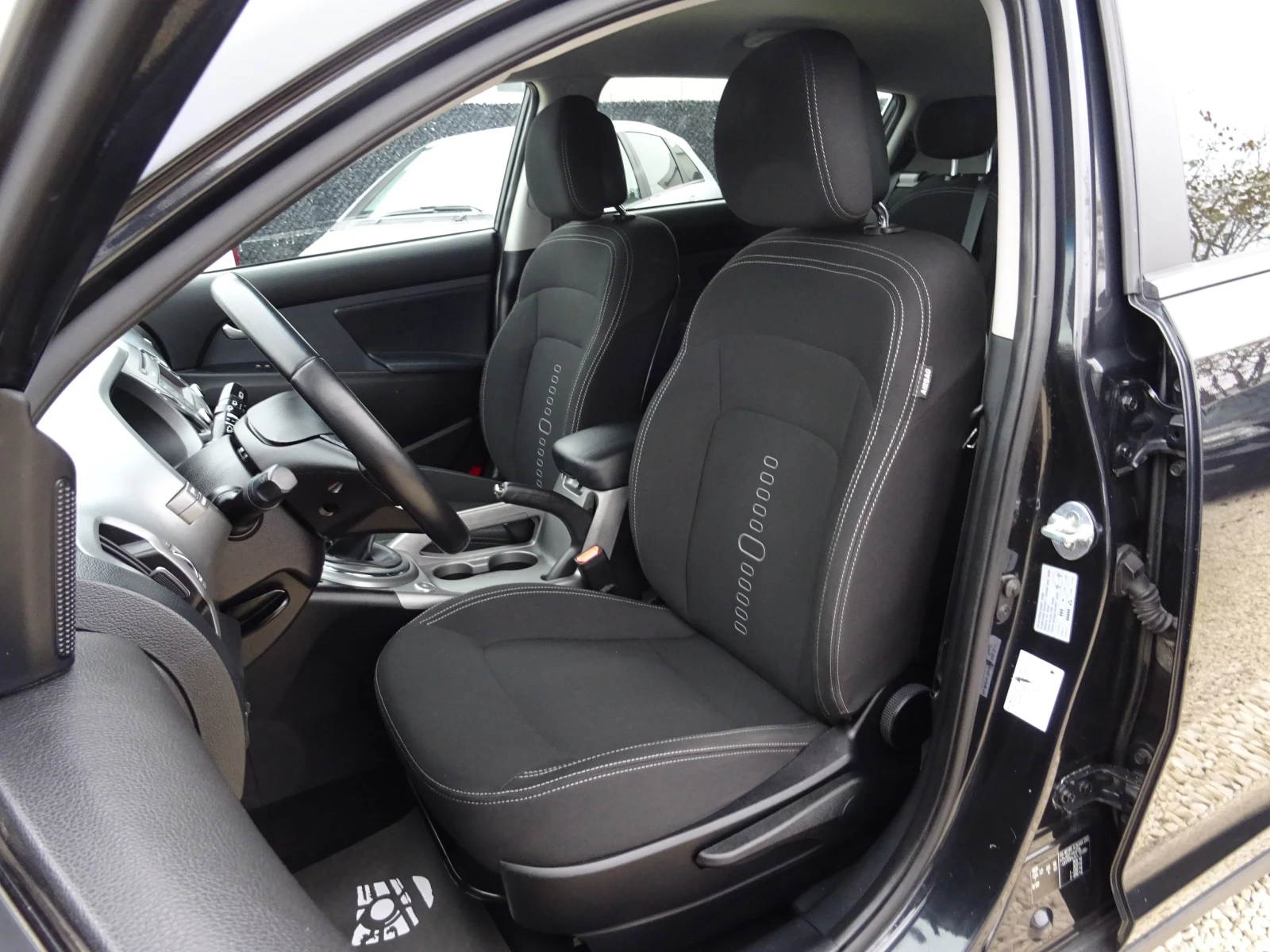 Kia Sportage 1.6 ECO GPL 2WD COOL - изображение 10