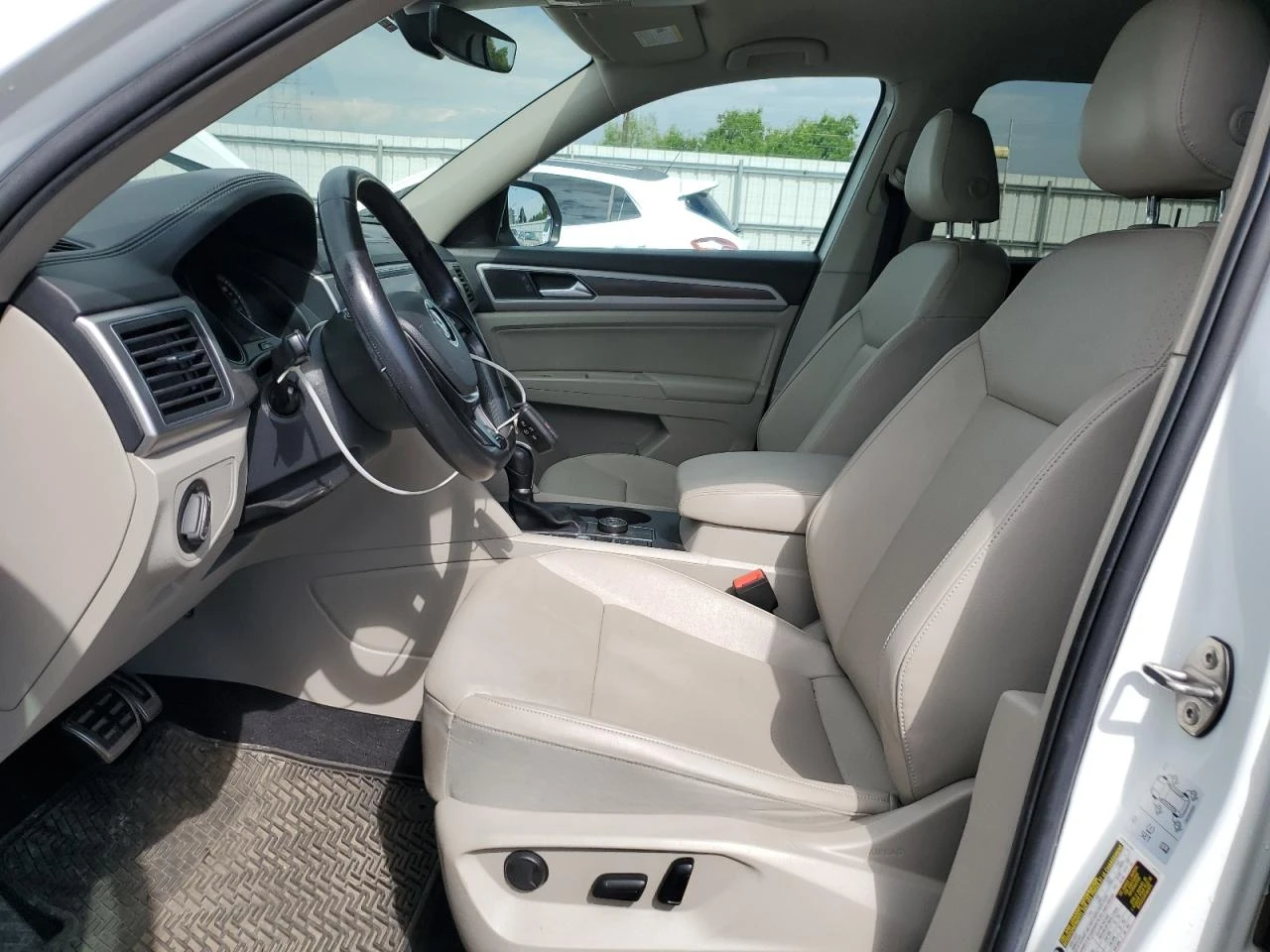 VW Atlas 3.6 SE - изображение 7