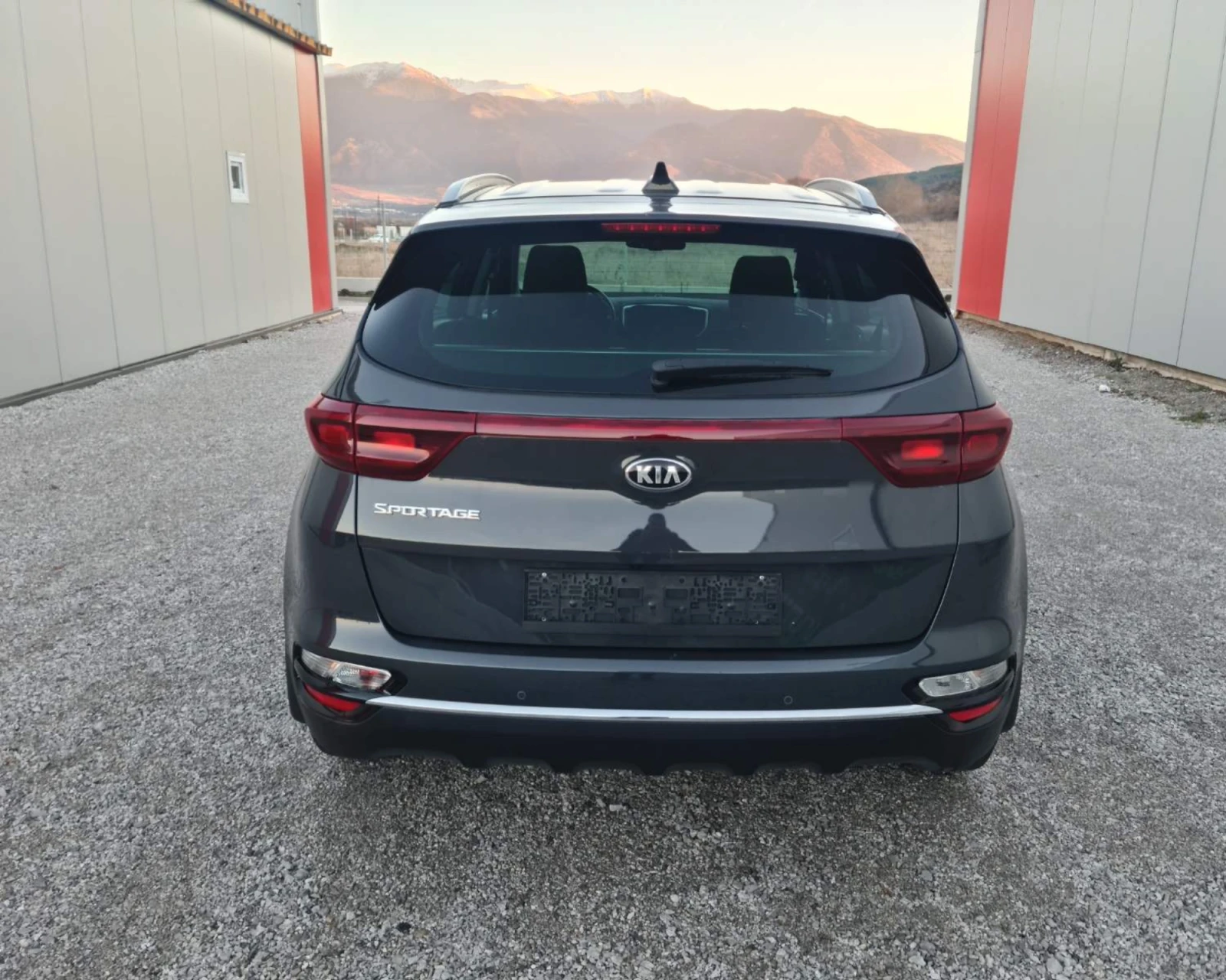 Kia Sportage 1.6GDI ECOGPL FACELIFT, снимка 15 - Автомобили и джипове - 54265150