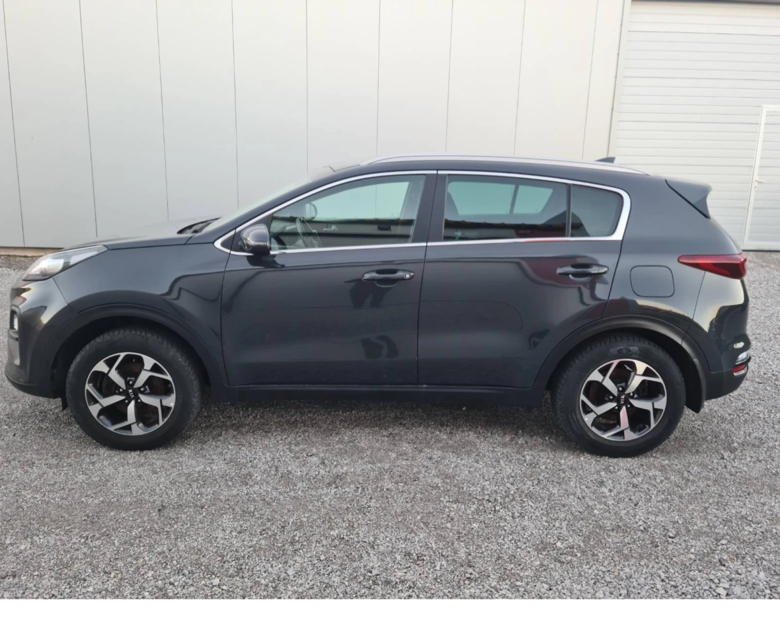 Kia Sportage 1.6GDI ECOGPL FACELIFT, снимка 11 - Автомобили и джипове - 54265150