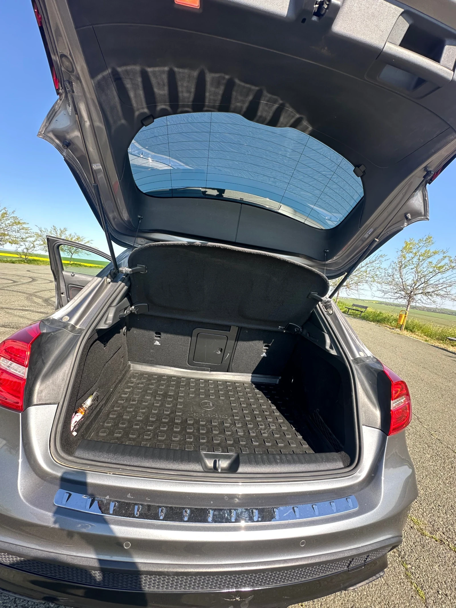 Mercedes-Benz GLA 220 CDI 4MATIC , снимка 4 - Автомобили и джипове - 54717430