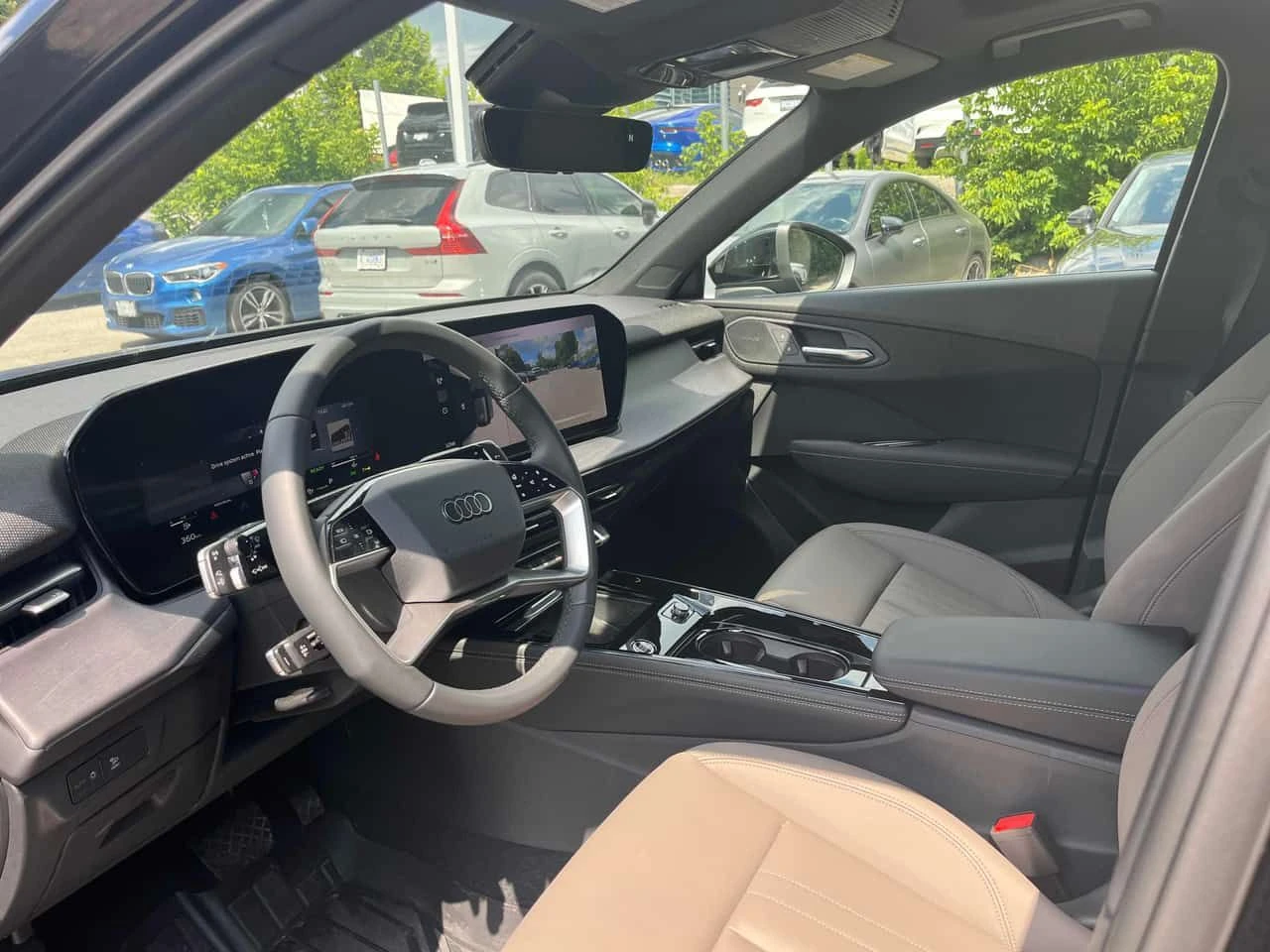 Audi Q3 Technik / 360 / DISTRONIC / MATRIX, снимка 5 - Автомобили и джипове - 55226325