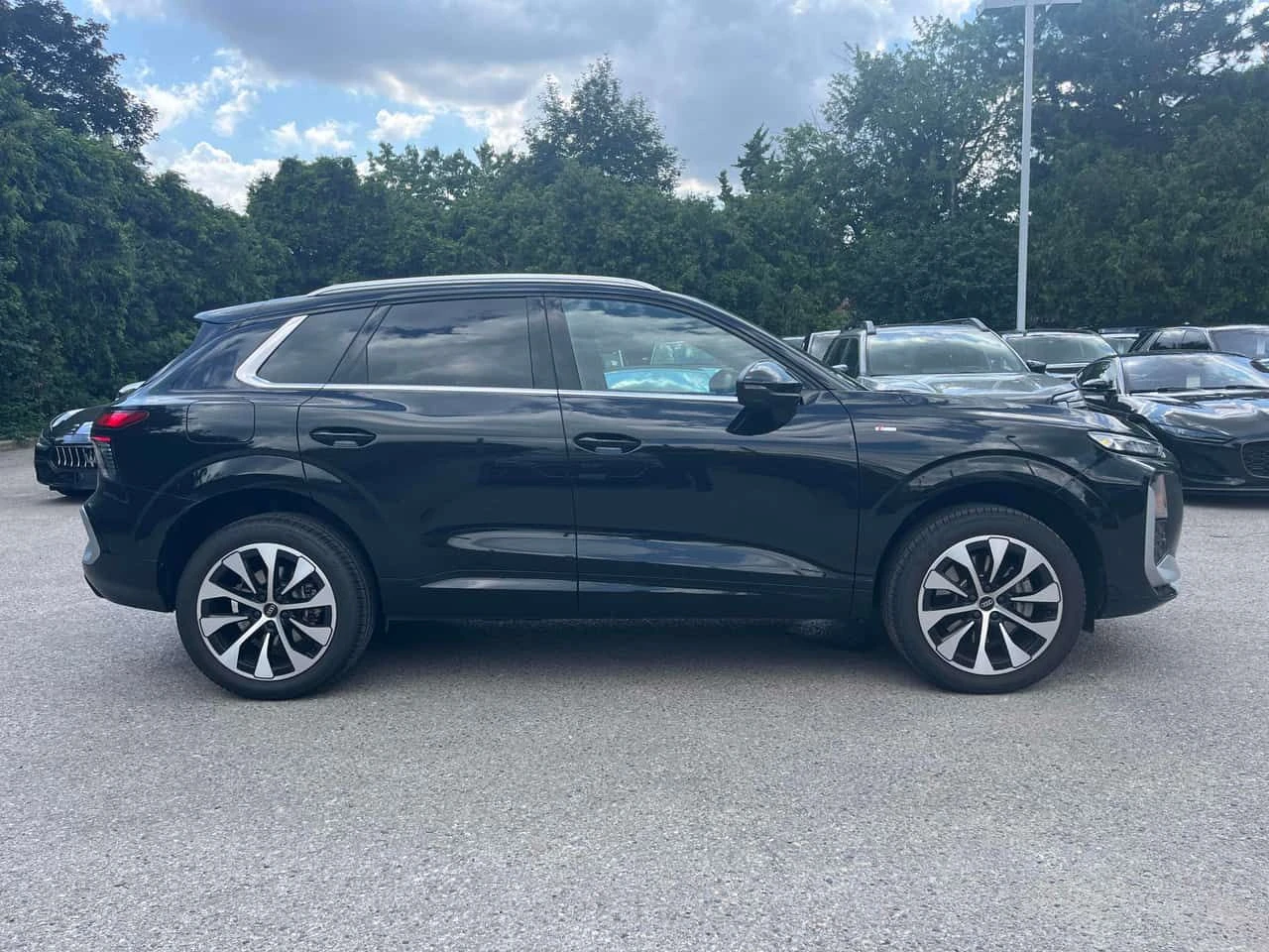 Audi Q3 Technik / 360 / DISTRONIC / MATRIX, снимка 3 - Автомобили и джипове - 55226325