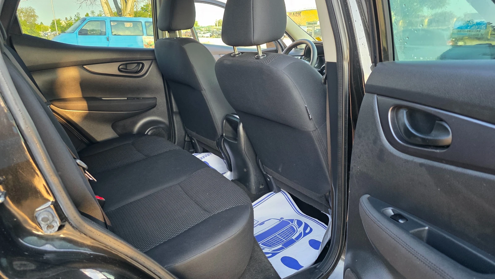 Nissan Qashqai УНИКАТ, снимка 10 - Автомобили и джипове - 55711308
