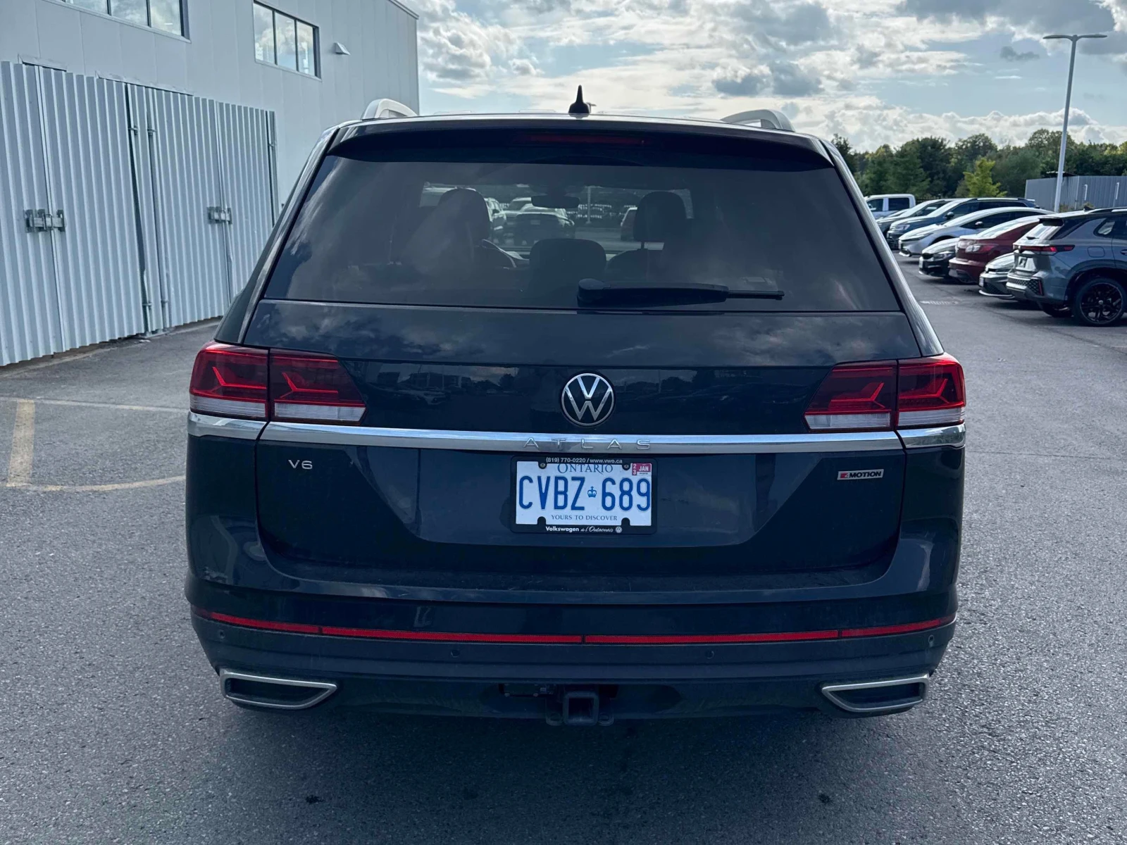 VW Atlas * Execline * CARFAX * БЕЗ ПЪРВОНАЧАЛНА ВНОСКА, снимка 4 - Автомобили и джипове - 56116438