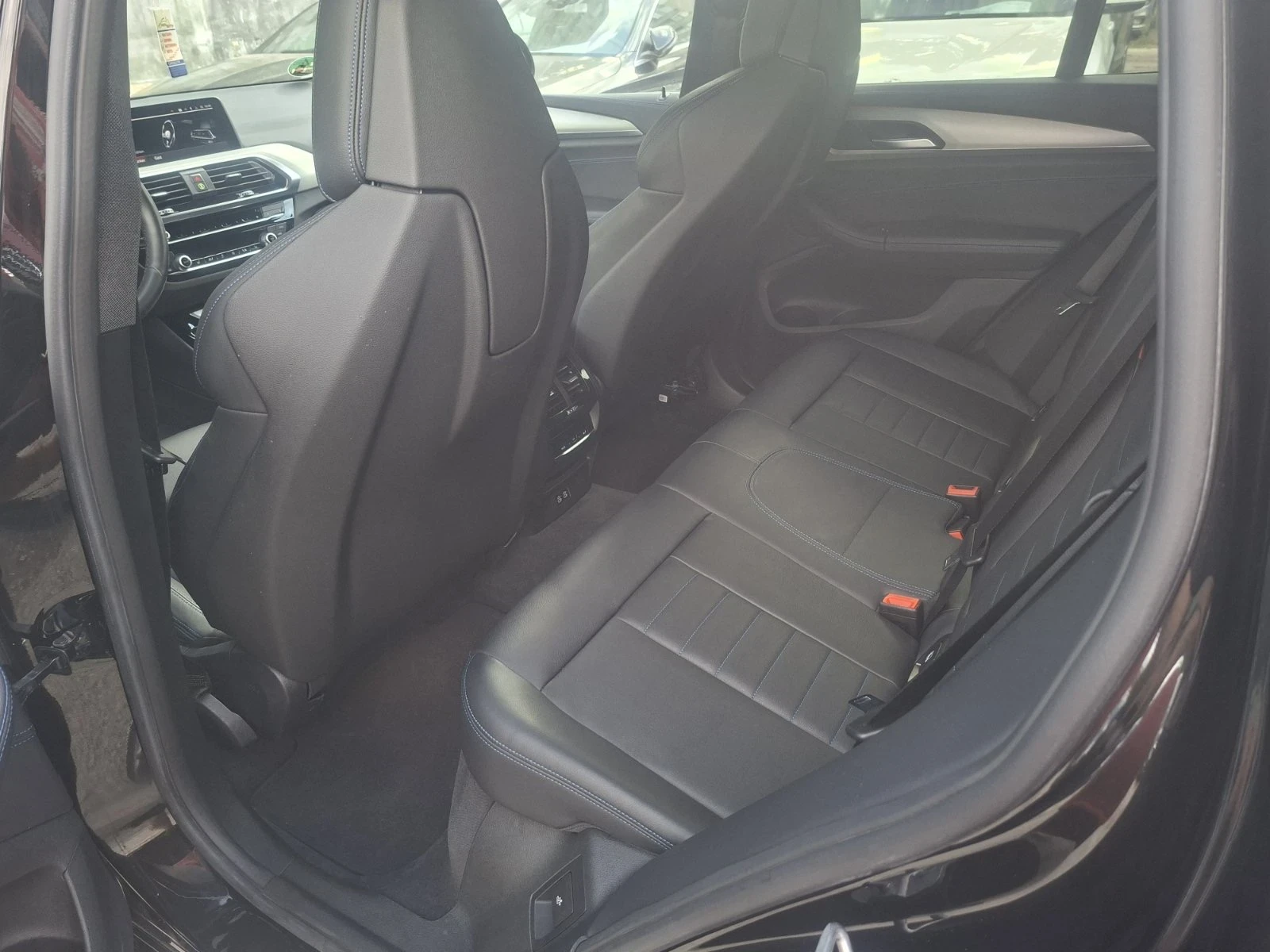 BMW X3 3.d M-paket 4x4 CH, снимка 10 - Автомобили и джипове - 56199607