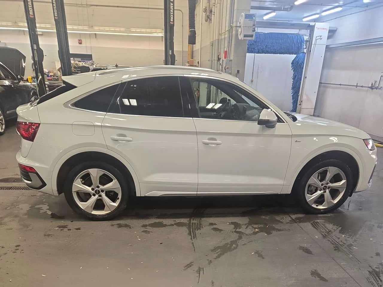 Audi Q5 Technik / 360 / Dis /B&O / Carfax / ����������  | Mobile.bg � ����������� 3