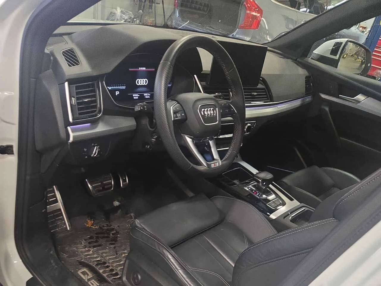 Audi Q5 Technik / 360 / Dis /B&O / Carfax / ����������  | Mobile.bg � ����������� 5