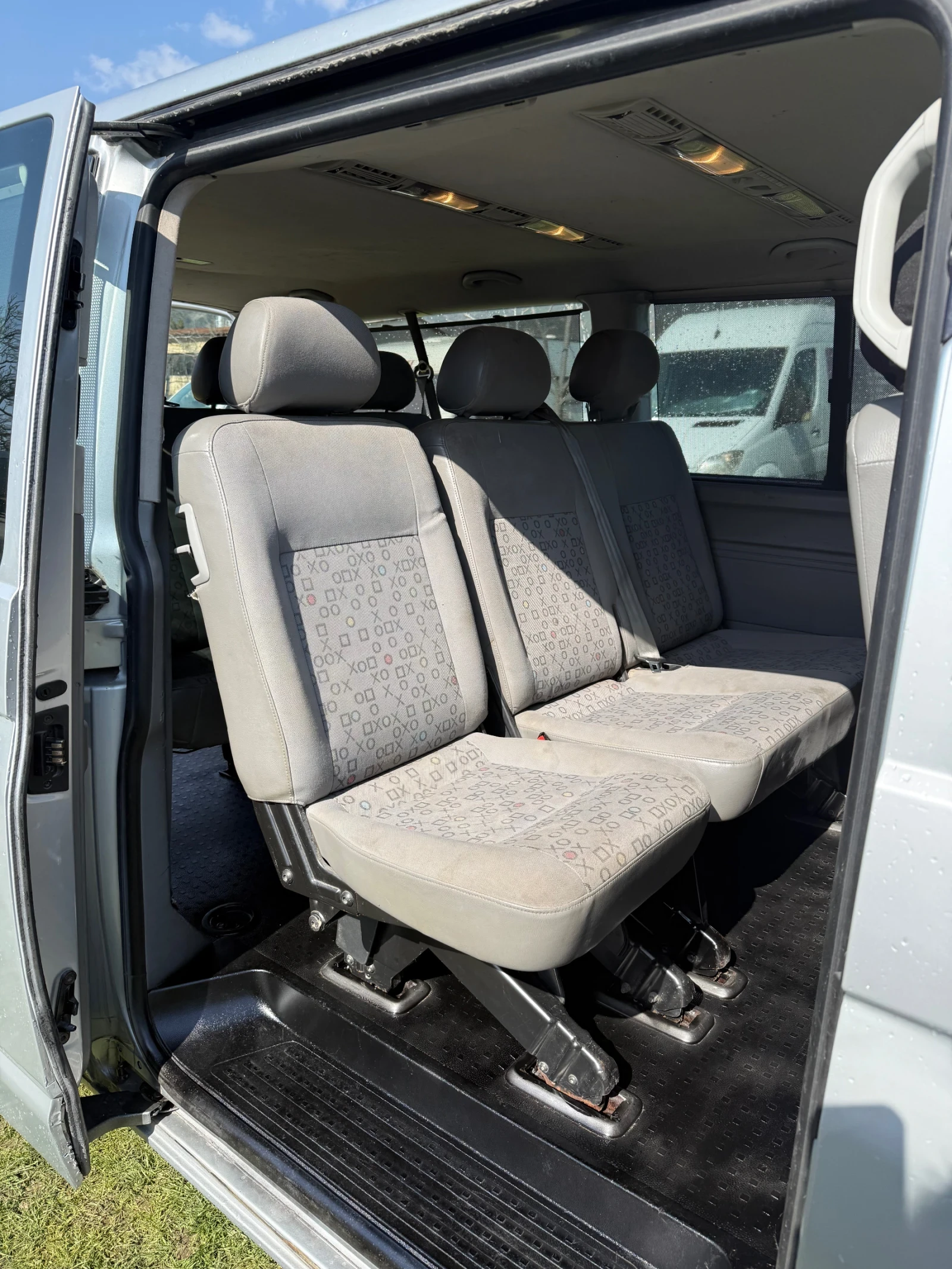 VW T5 EUROVAN  Пътнически, снимка 8 - Бусове и автобуси - 53837135