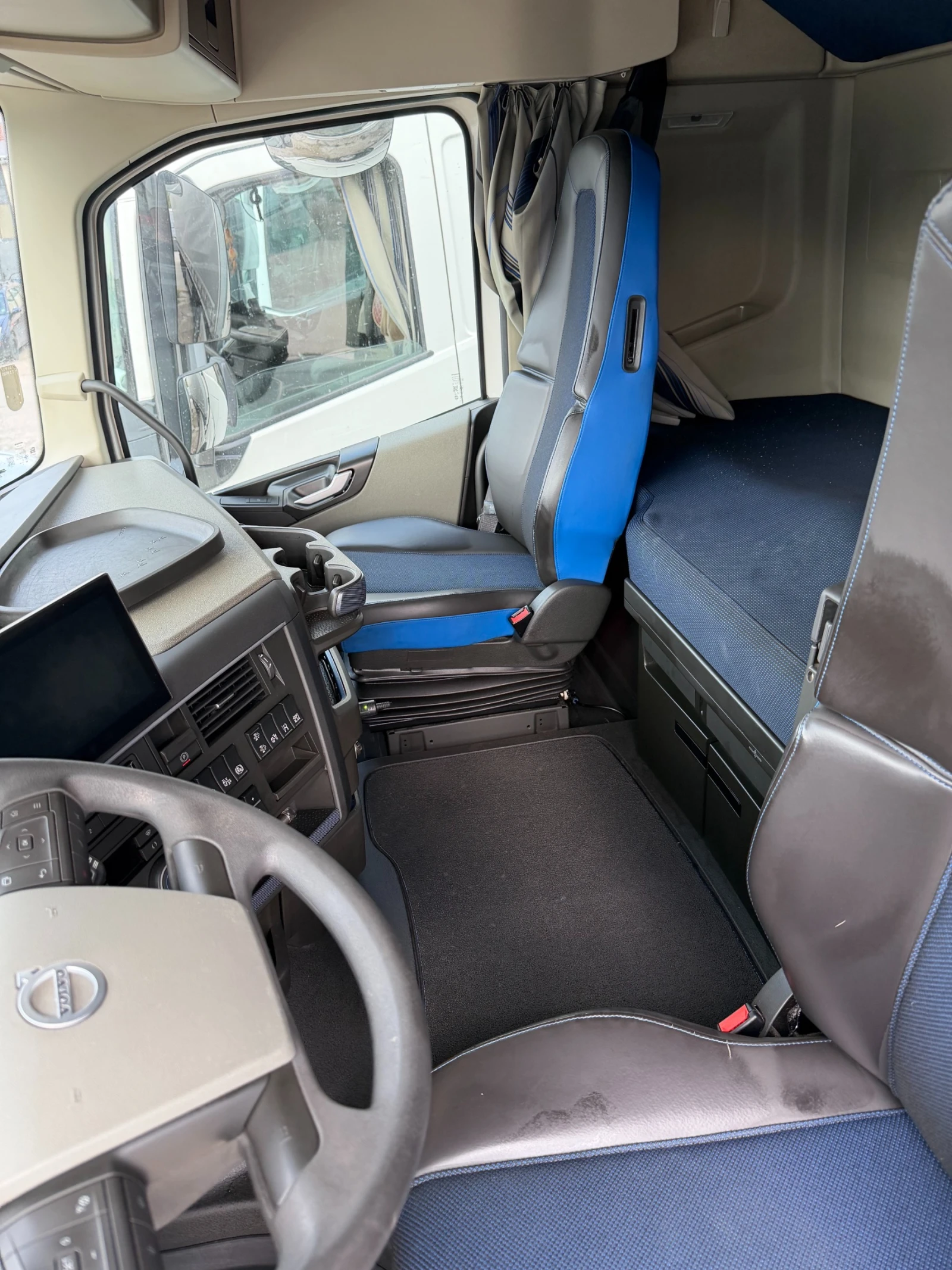 Volvo Fh 460 I-Save, снимка 4 - Камиони - 55802459