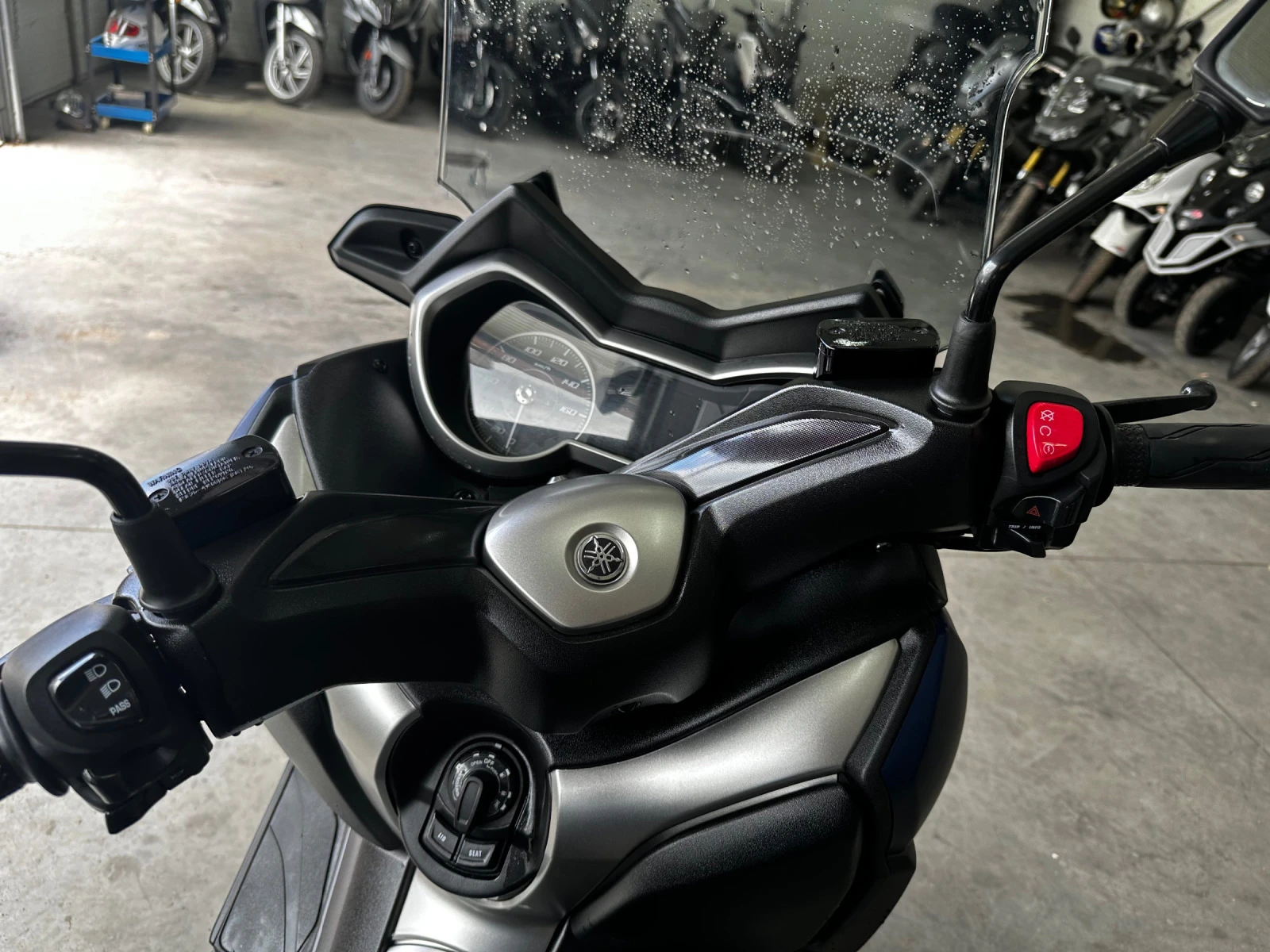 Yamaha X-max 125i-2019g - изображение 10