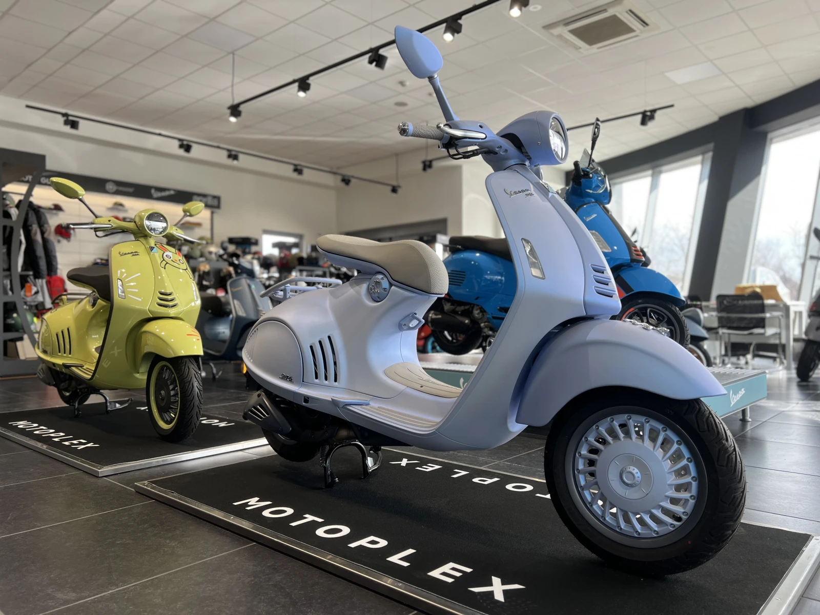 Vespa 125 946 - изображение 2