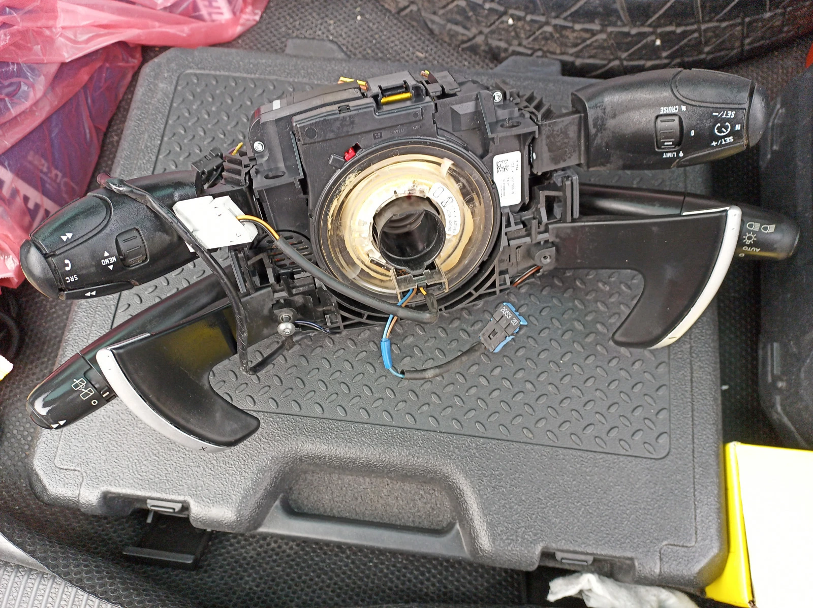  ,  ,      | Mobile.bg   1