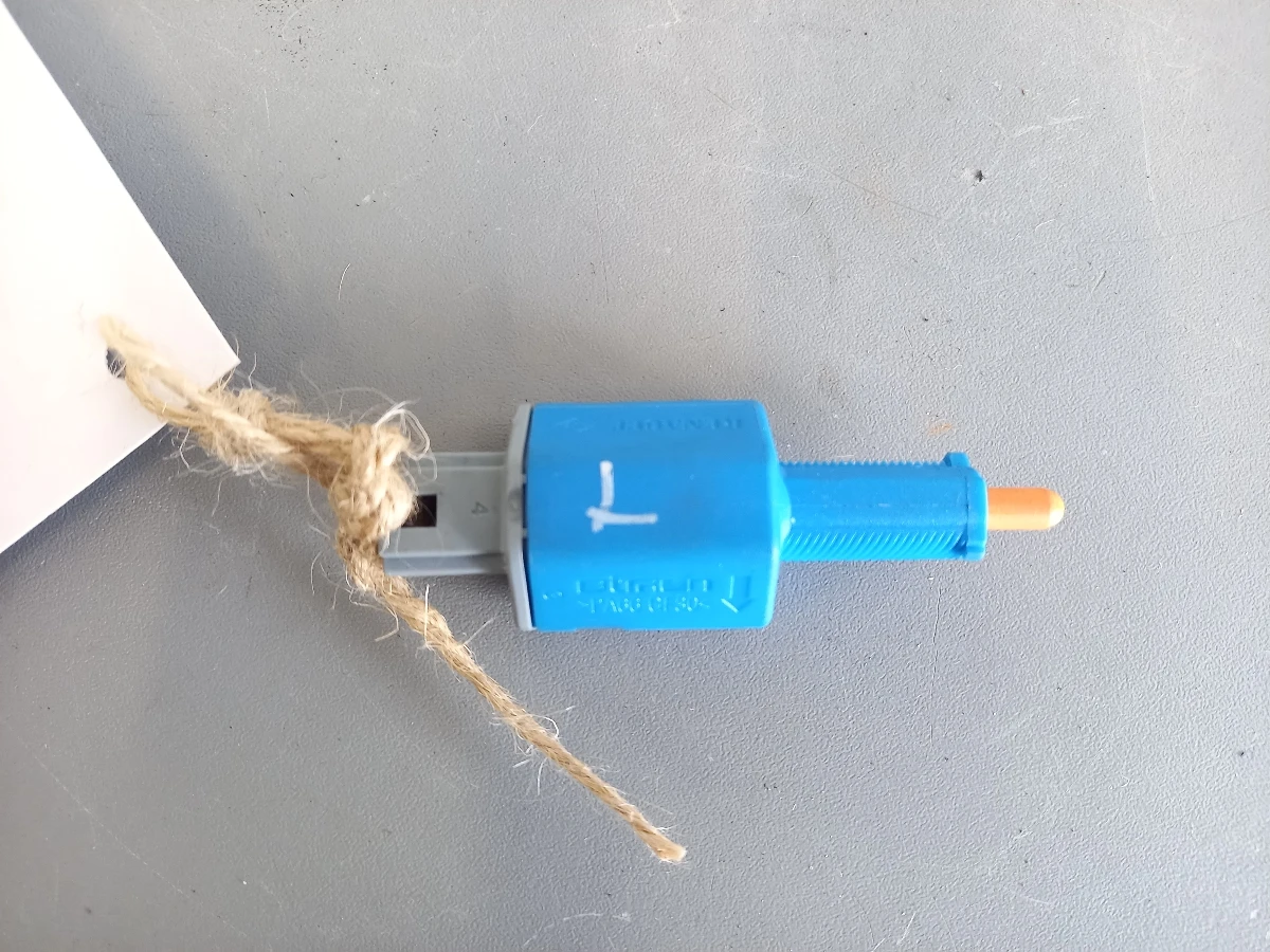 ���� ������� ���� ����� 1.9��� (�) | Mobile.bg � ����������� 1