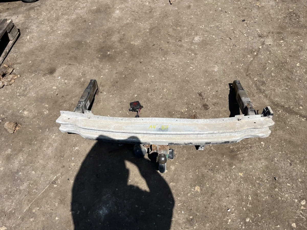 Теглич за AUDI A4 B7 8EC092155-219