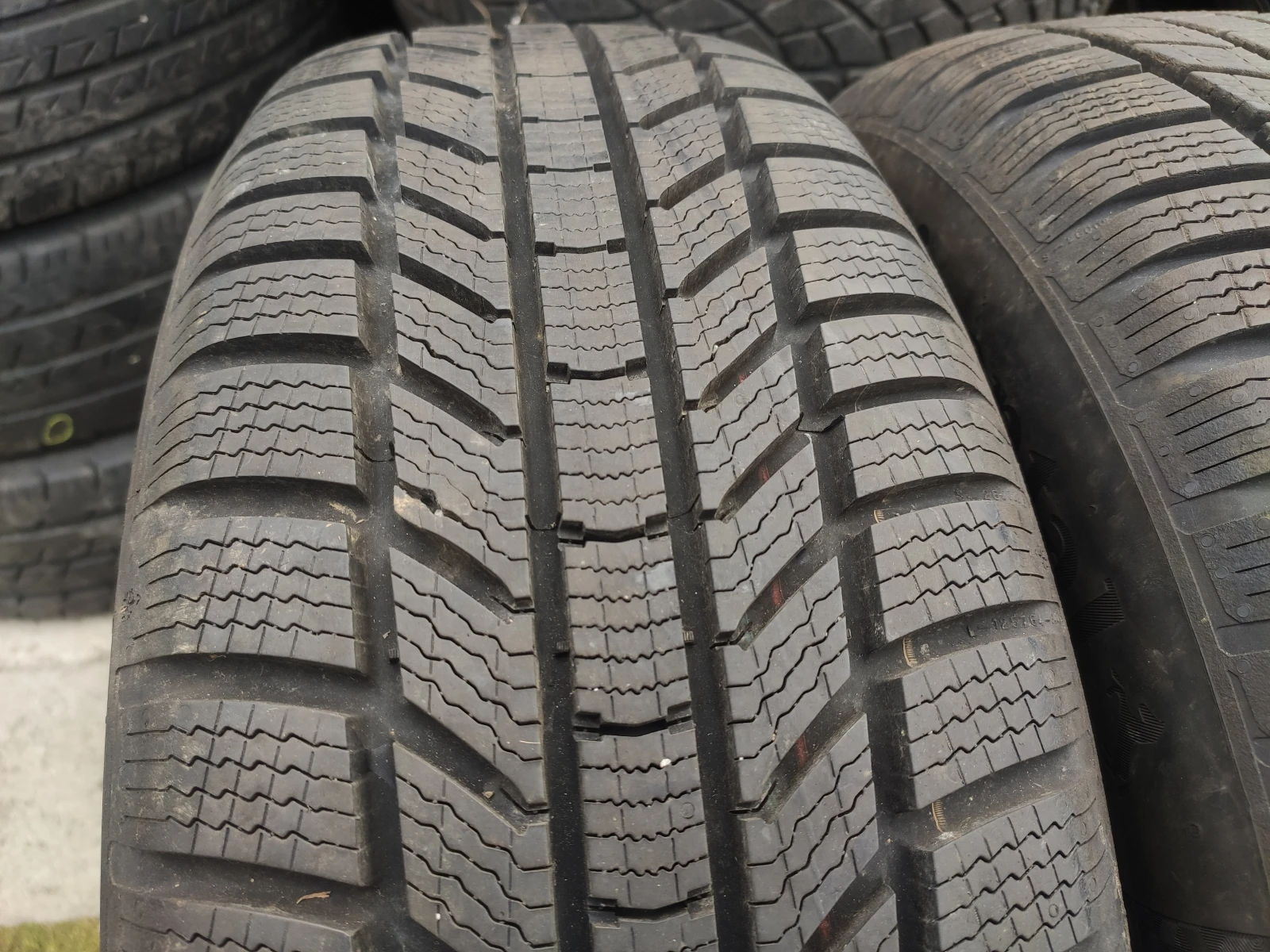  215/60R17 | Mobile.bg   1