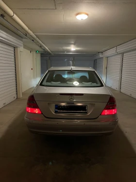 Mercedes-Benz E 320 Сервизирана /Регистрирана[3.2][бензин/газ]224к.с. , снимка 3