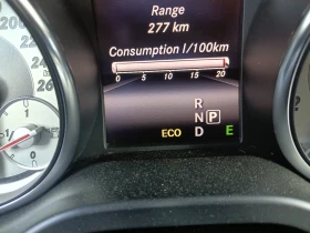 Mercedes-Benz CLA 200, снимка 11