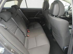 Toyota Avensis 2.0D4D 126к.с., снимка 13