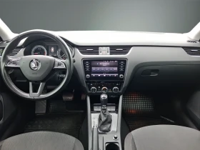 Skoda Octavia 1.5 G-Tec, 7DSG, пълна сервизна история, от Българ, снимка 11