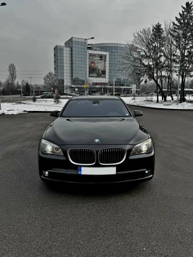     BMW 730  -  