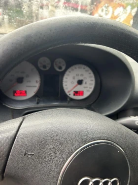 Audi A3 1.9ТДИ 131КОНЯ 4Х4 - 2700 € / 5280.74 лв. - 16177796 12