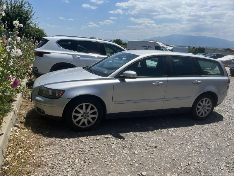 Volvo V50, снимка 1 - Автомобили и джипове - 49151203