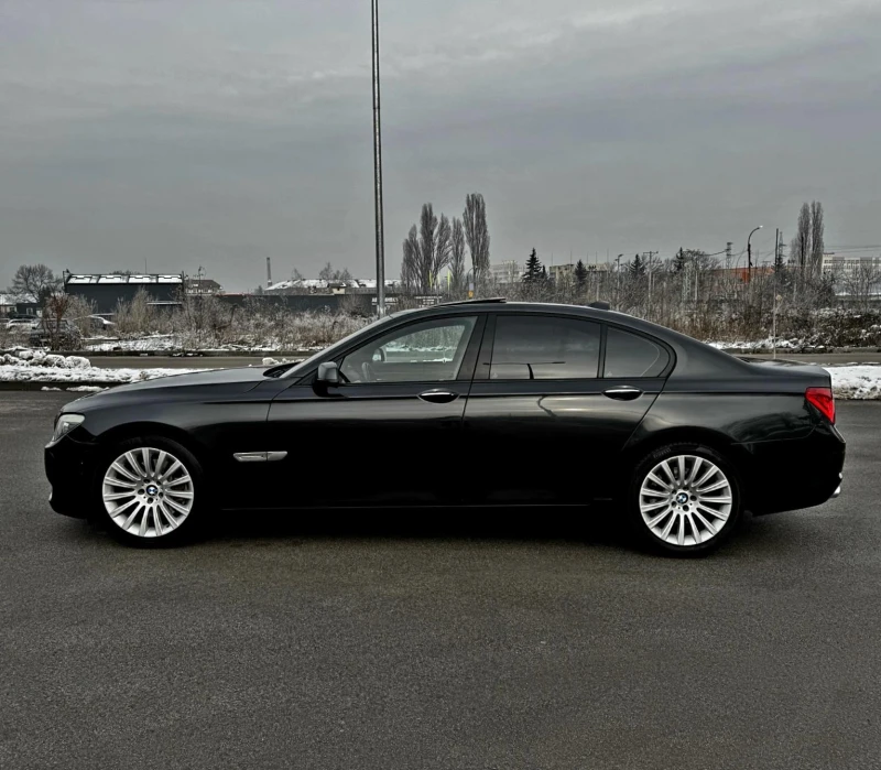 BMW 730  - СМЕНЕНИ ВЕРИГИ, снимка 3 - Автомобили и джипове - 48823094