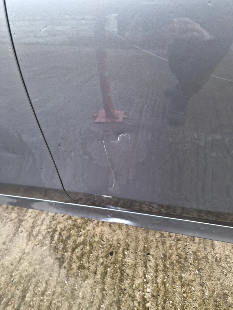 Mercedes-Benz E 220, снимка 5 - Автомобили и джипове - 52354992