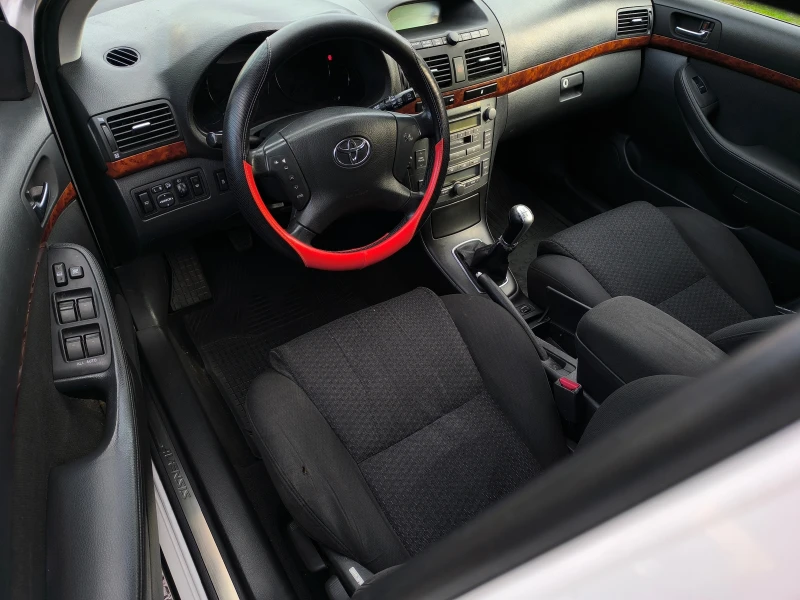 Toyota Avensis -2.0D4D-116кс-КЛИМАТРОНИК-, снимка 10 - Автомобили и джипове - 52393454