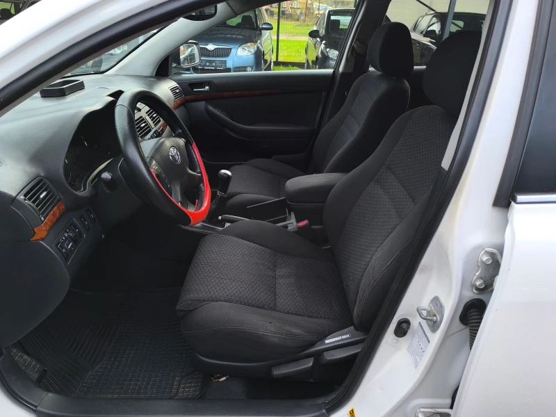 Toyota Avensis -2.0D4D-116кс-КЛИМАТРОНИК-, снимка 9 - Автомобили и джипове - 52393454