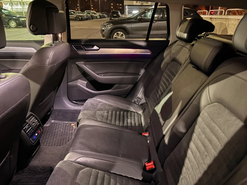 VW Passat 2.0 TDI, снимка 8 - Автомобили и джипове - 52424724
