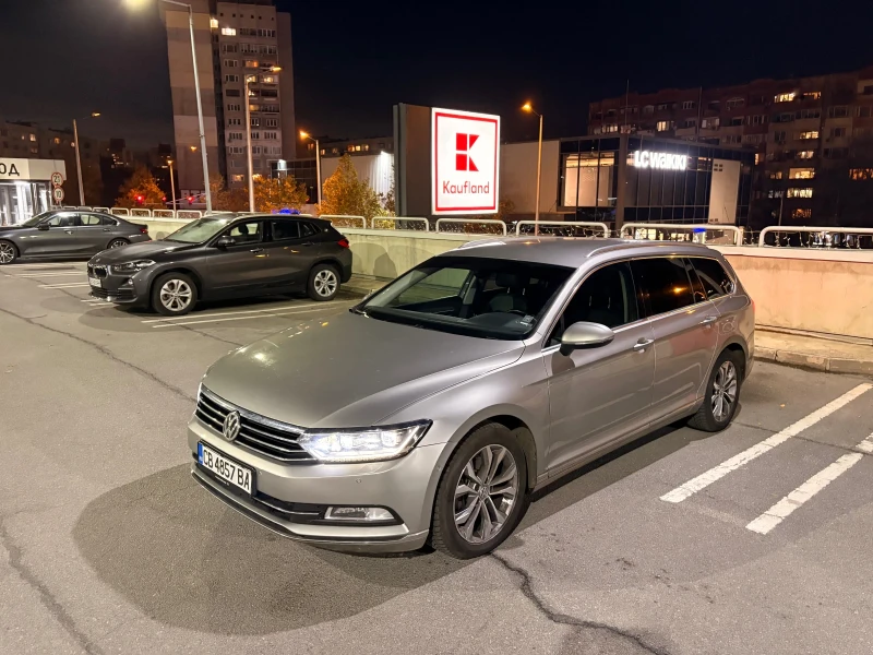 VW Passat 2.0 TDI, снимка 16 - Автомобили и джипове - 52424724