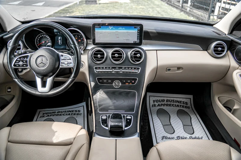 Mercedes-Benz C 300 4MATIC AMG* PANO* ПОДГРЕВ* BLINDSPOT* CAM* , снимка 5 - Автомобили и джипове - 52549861