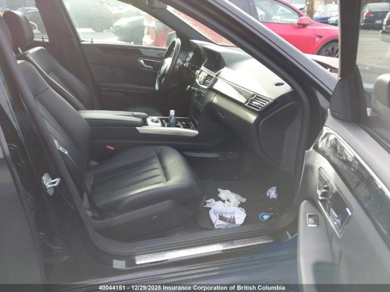 Mercedes-Benz E 350 AMG* Harman Kardon* Става на газ, снимка 10 - Автомобили и джипове - 52934648