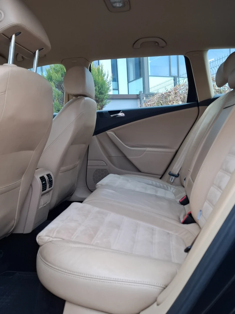 VW Passat 1.6FSI* (116кс)* KOЖА* КЛИМАТРОНИК* НОВ ВНОС* , снимка 17 - Автомобили и джипове - 53047631